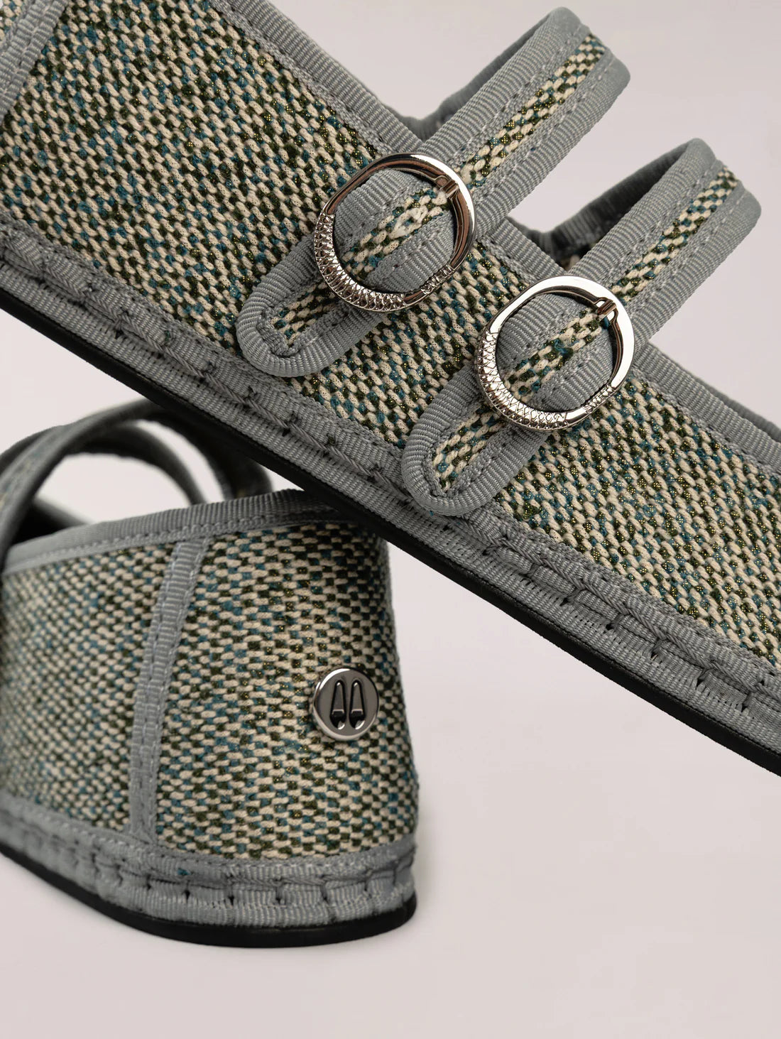 Double Lace Amalfi Grey